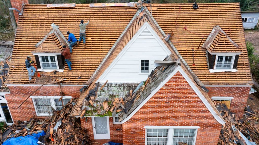 M&M roof repair